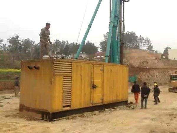 西流河镇如何判断水冷式机油散热器密封件是否需要更换?